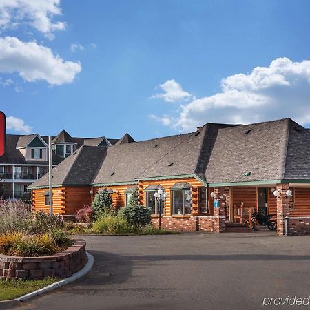 Econo Lodge Bayview Mackinaw City Extérieur photo